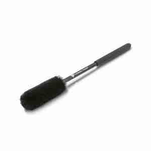 Descripción: Un WHEEL WOOLIE - Limpia Rines - 12" negro con un mango negro sobre un fondo blanco.